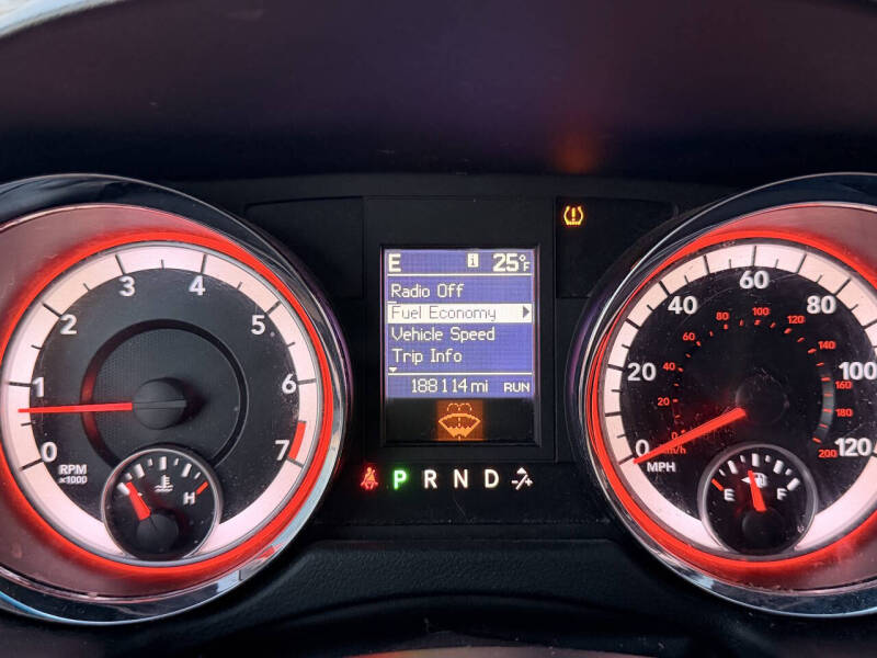 2011 Dodge Grand Caravan Crew