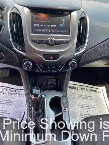 2017 Chevrolet Cruze LT Auto