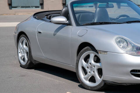 2001 Porsche 911 Carrera