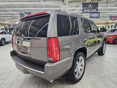 2013 Cadillac Escalade Luxury