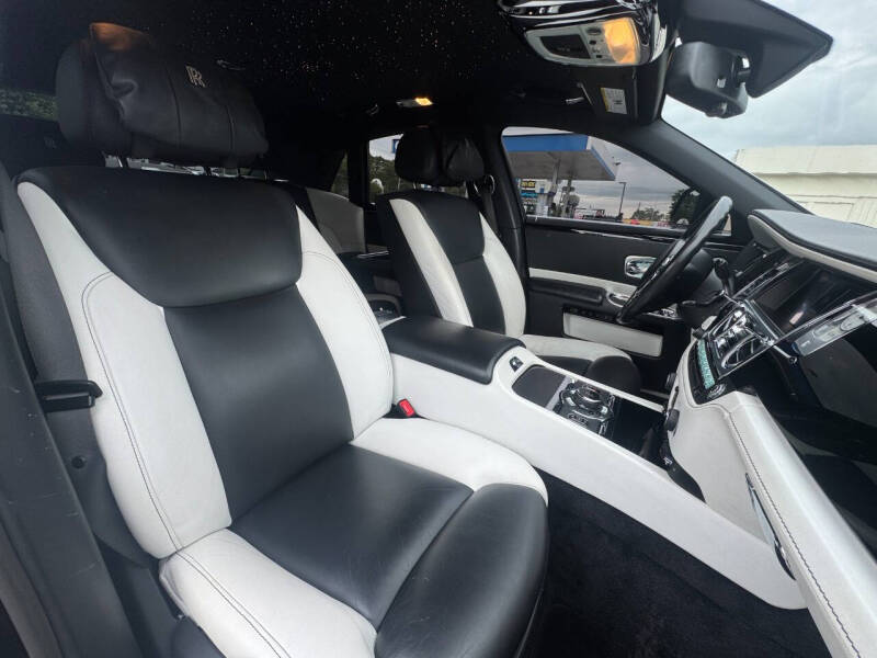 2019 Rolls-Royce Black Badge Ghost