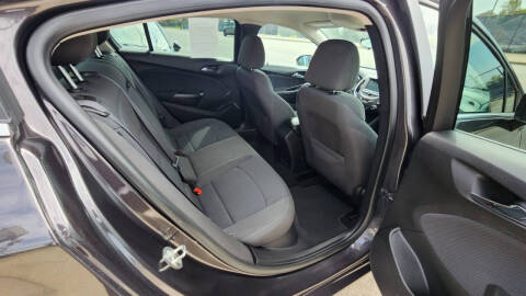 2017 Chevrolet Cruze LT Auto