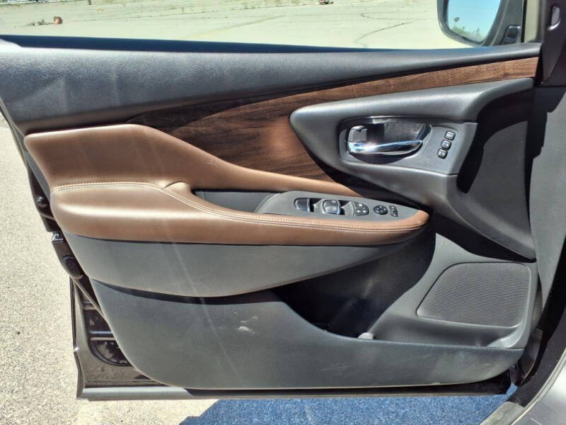 2023 Nissan Murano Platinum