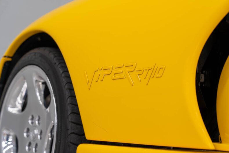 2001 Dodge Viper RT/10