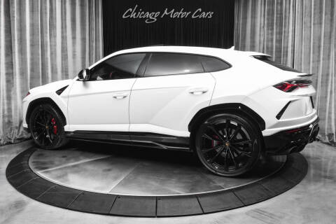 2022 Lamborghini Urus