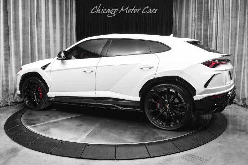 2022 Lamborghini Urus