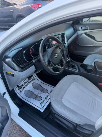 2011 Kia Optima LX