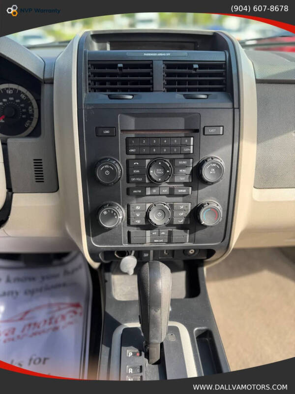 2011 Ford Escape XLS
