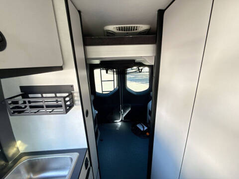 2025 Mercedes-Benz Sprinter