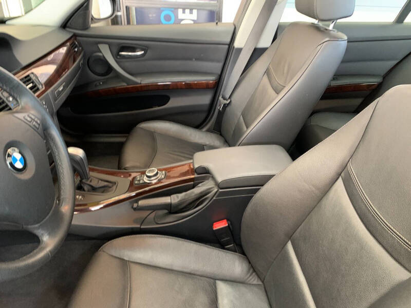 2011 BMW 3 Series 328i xDrive