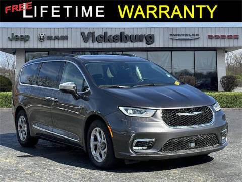 2023 Chrysler Pacifica for sale at Vicksburg Chrysler Dodge Jeep Ram in Vicksburg MI