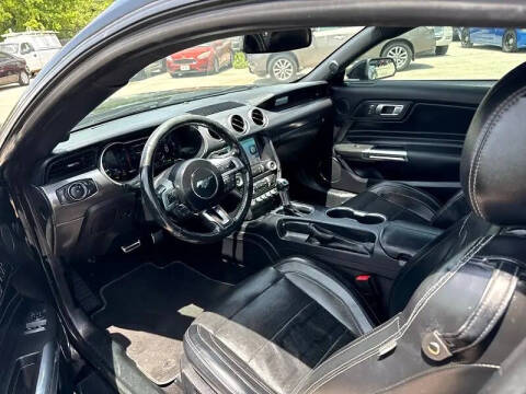 2019 Ford Mustang EcoBoost