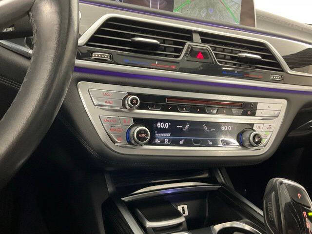 2017 BMW 7 Series 740i