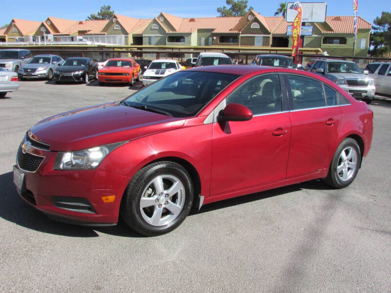 2011 Chevrolet Cruze 2LT photo 5