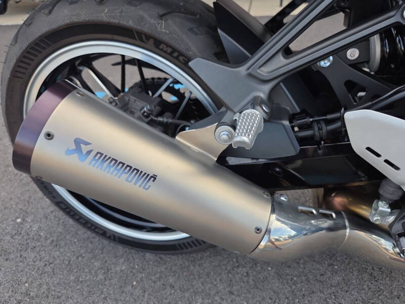 2019 Kawasaki Z900RS