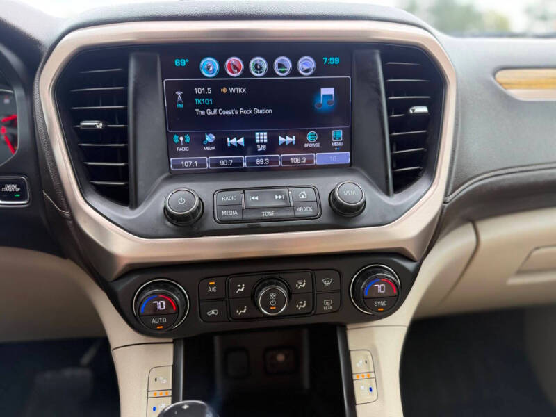 2018 GMC Acadia Denali