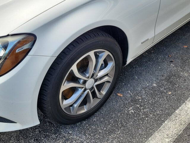 2016 Mercedes-Benz C-Class