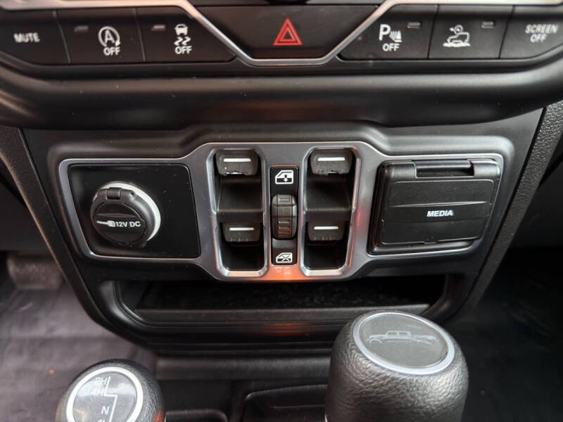 2020 Jeep Gladiator Overland