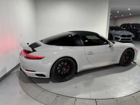 2018 Porsche 911 Targa 4 GTS