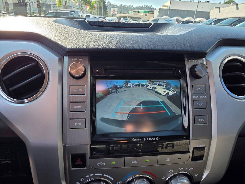 2017 Toyota Tundra SR5