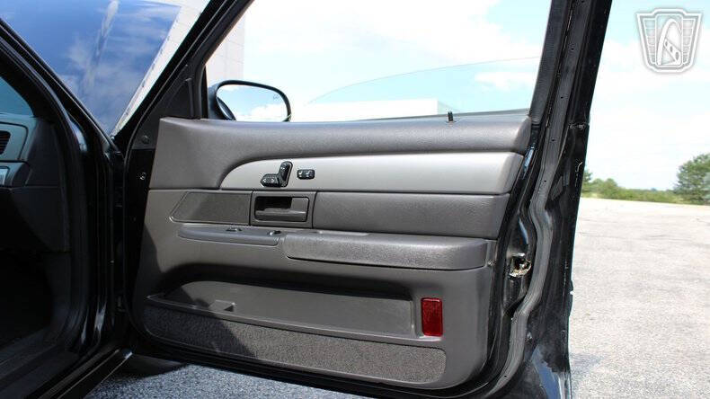 2004 Mercury Marauder