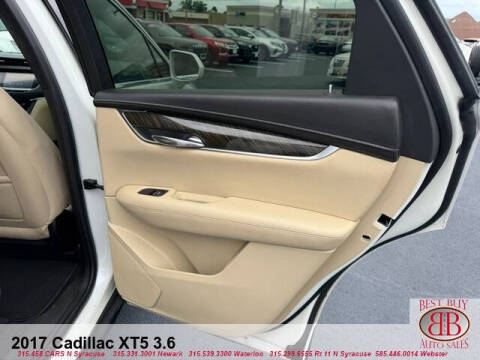 2017 Cadillac XT5