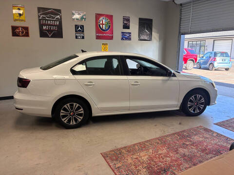 2015 Volkswagen Jetta