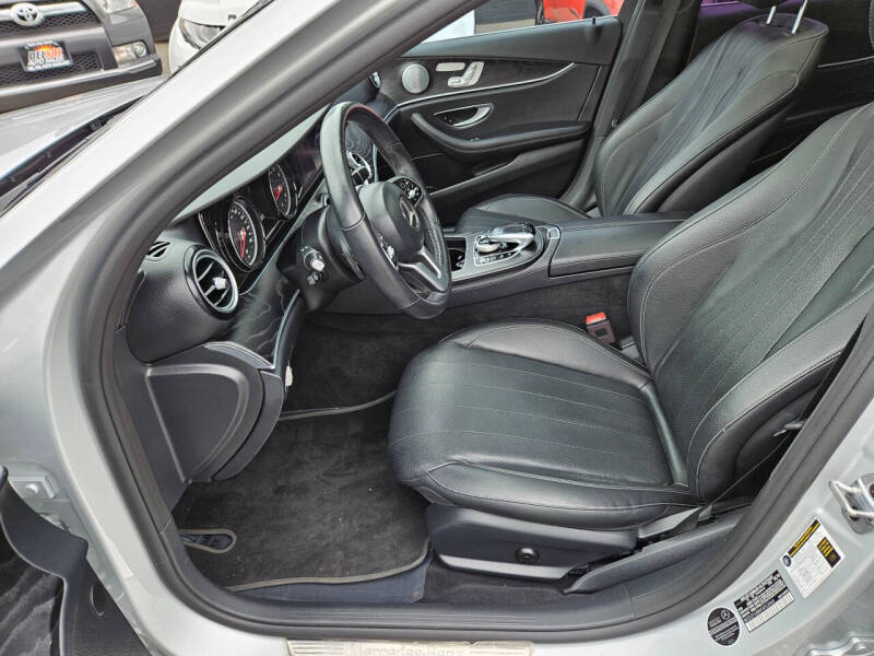 2019 Mercedes-Benz E-Class E 300