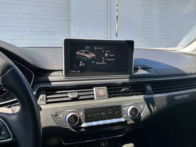 2018 Audi A4 2.0T quattro Prestige