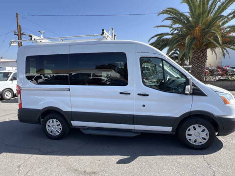 2018 Ford Transit 150 XLT