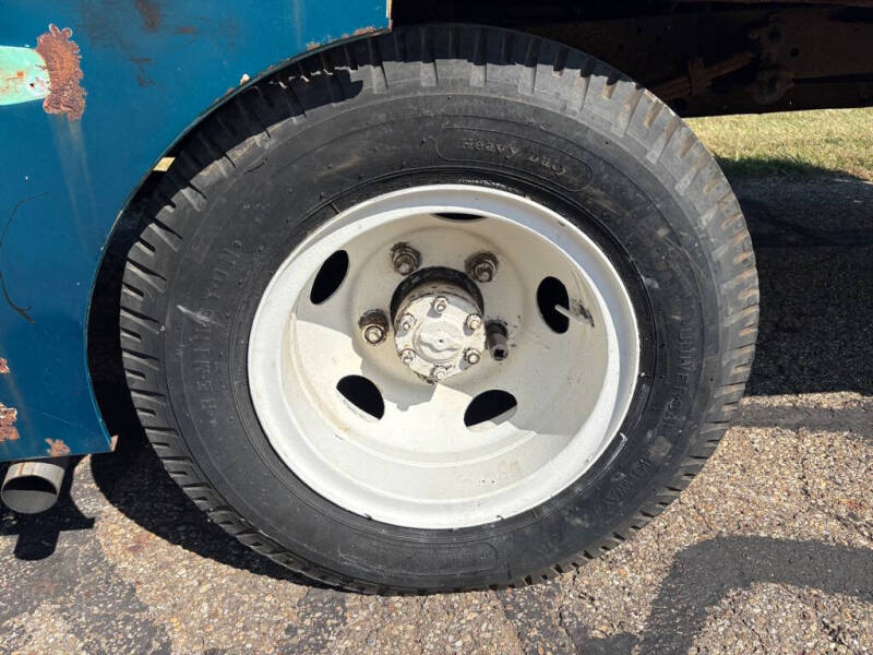 1971 Dodge D300 Pickup