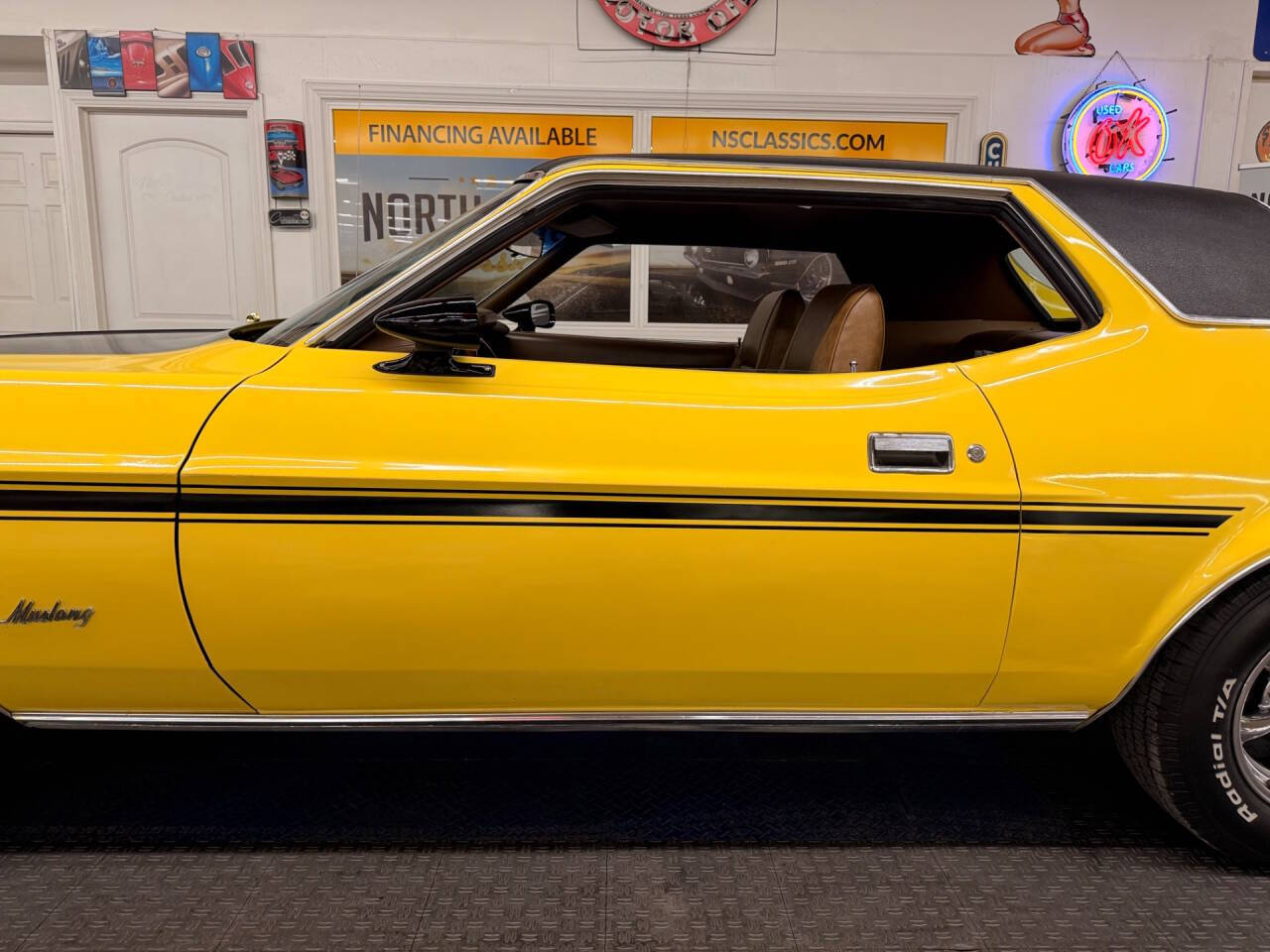 1973 Ford Mustang 38