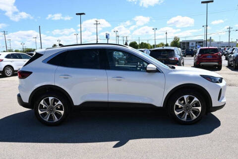 2024 Ford Escape Platinum