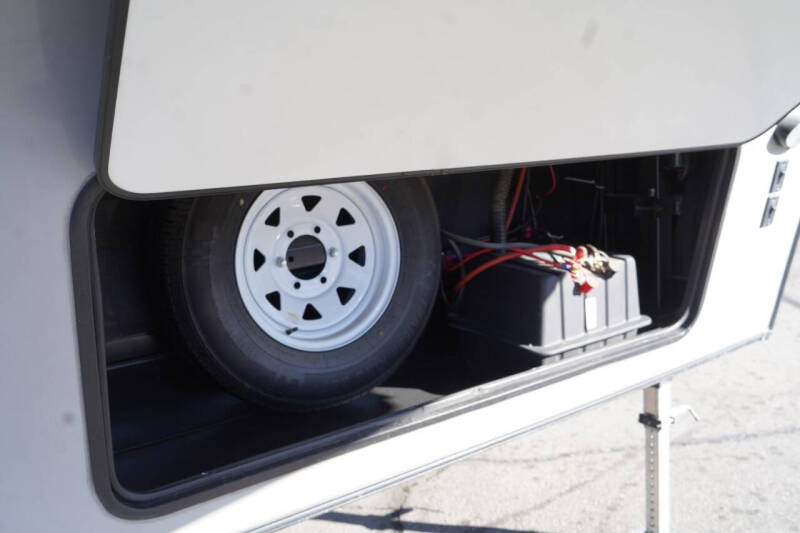2021 Keystone RV Cougar 24 RDS