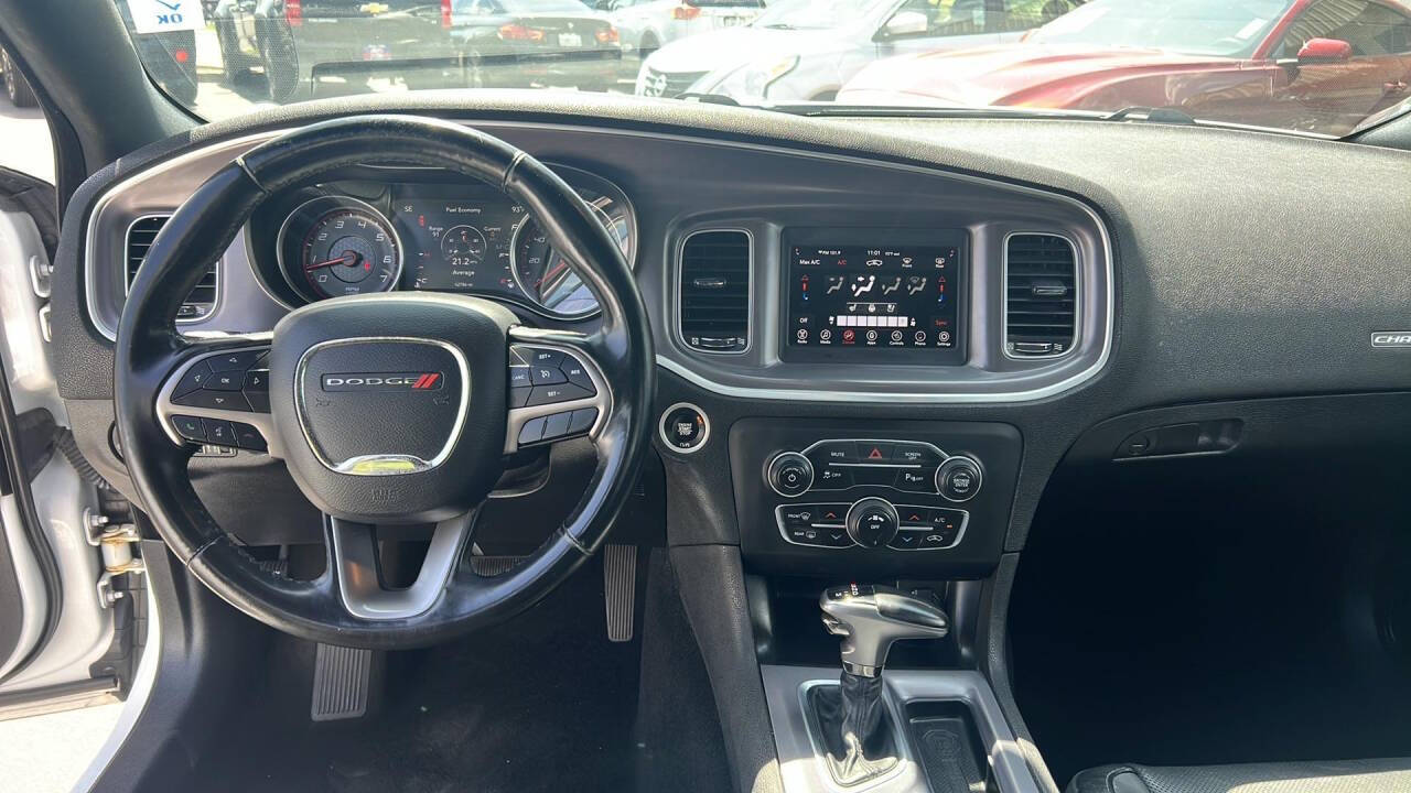 2019 Dodge Charger for sale at Auto Plaza in Fresno, CA