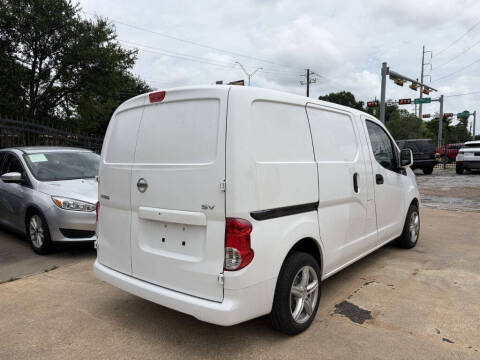 2017 Nissan NV200