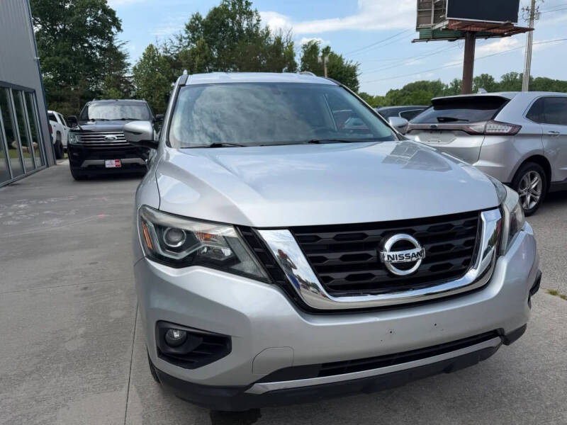 2018 Nissan Pathfinder