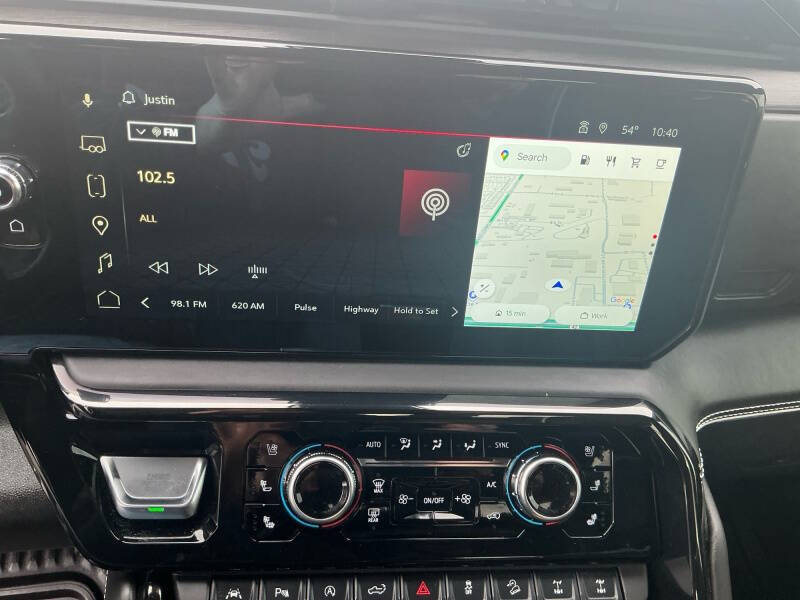 2025 GMC Sierra 1500 AT4X