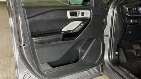 2021 Ford Explorer Platinum