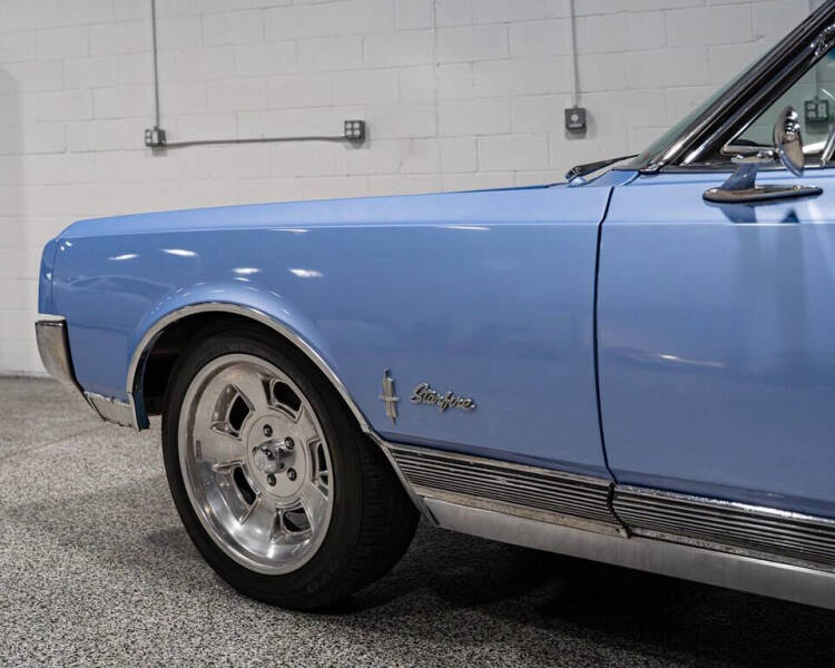 1965 Oldsmobile Starfire