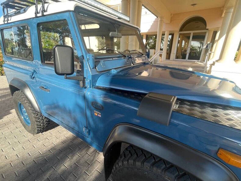 1988 Land Rover Defender