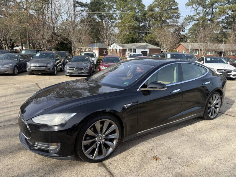 2014 Tesla Model S S's photo