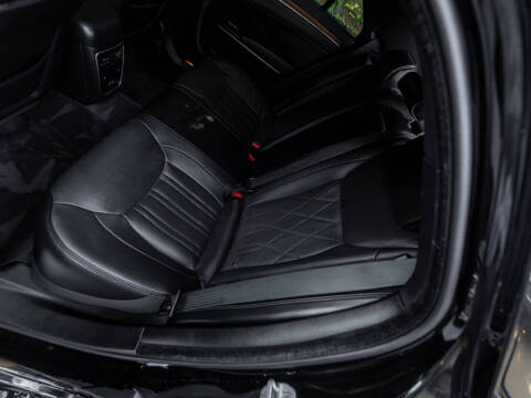 2016 Chrysler 300 C Platinum