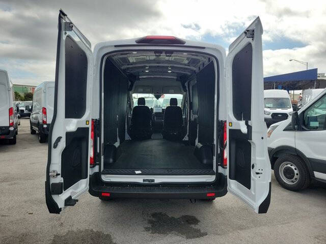 2026 Ford Transit 250