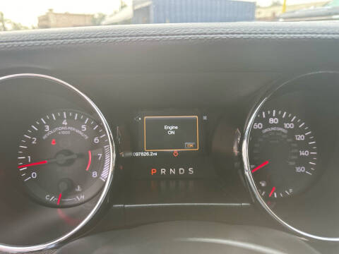 2016 Ford Mustang V6