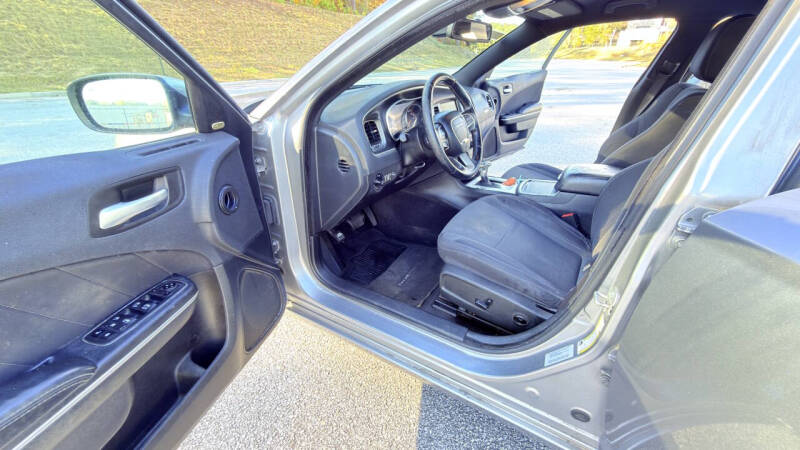 2015 Dodge Charger SXT