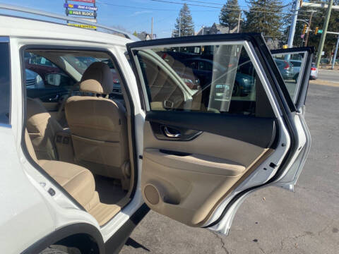 2015 Nissan Rogue SL