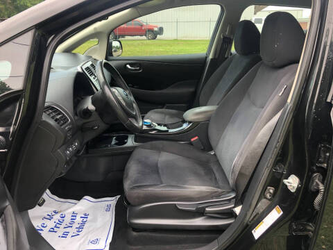 2016 Nissan LEAF SV