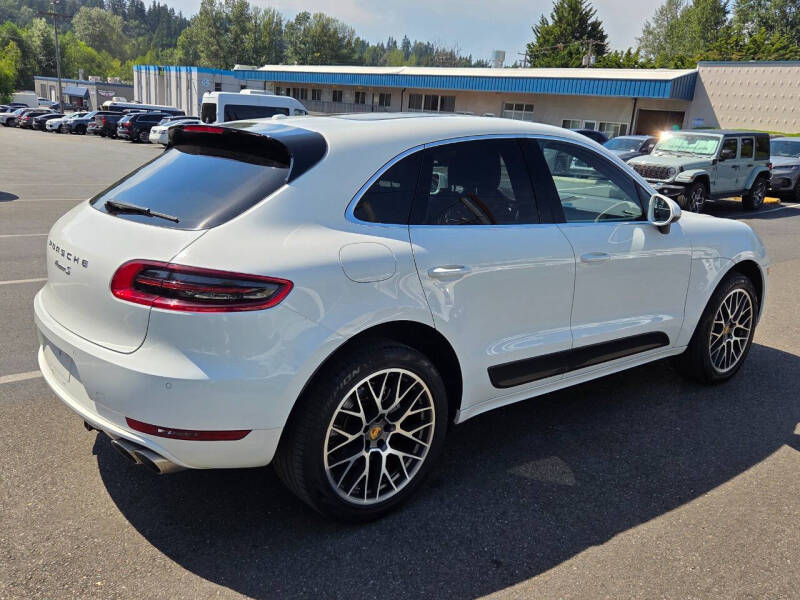 2016 Porsche Macan S