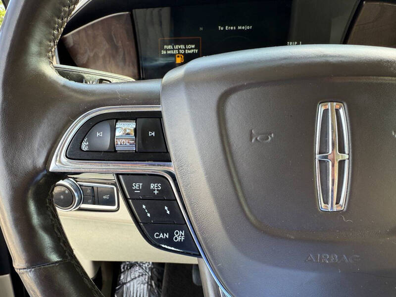 2018 Lincoln Navigator Select